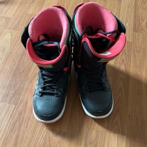 Women’s Nike Snowboarding Boots Size 9